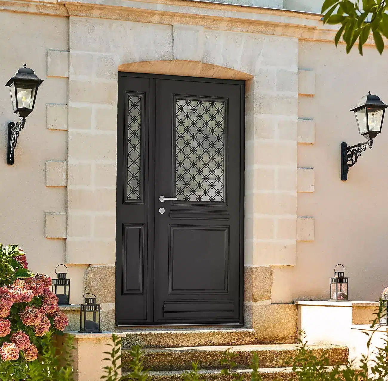kline_porte_entree_traditionnelle_facade_maison_caractere_auteuil_ext.jpg